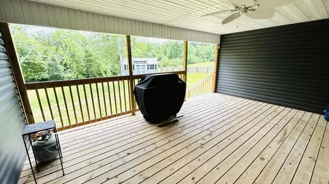 Exterior - 10 Nolan Dr, Corbin, KY 40701 photo 6 of 10