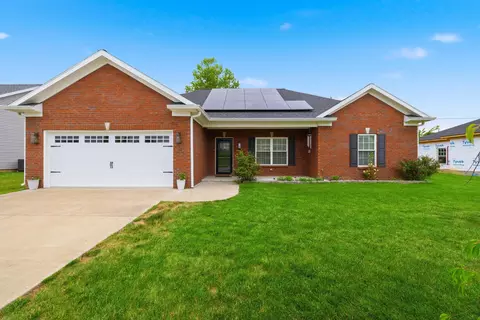 1040 Valhalla Dr, Lawrenceburg, KY 40342