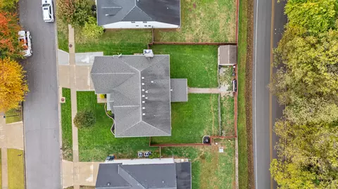 View/Area - 121 Waterside Dr, Georgetown, KY 40324 photo 8 of 13