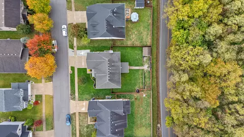 View/Area - 121 Waterside Dr, Georgetown, KY 40324 photo 9 of 13