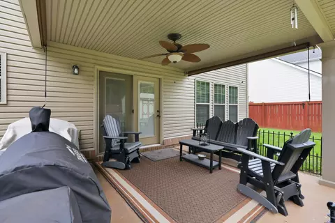 Exterior - 121 Waterside Dr, Georgetown, KY 40324 photo 5 of 17