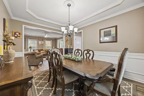 Dining - 121 Waterside Dr, Georgetown, KY 40324 photo 3 of 3