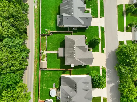 View/Area - 121 Waterside Dr, Georgetown, KY 40324 photo 4 of 13