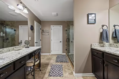Bath - 121 Waterside Dr, Georgetown, KY 40324 photo 7 of 12