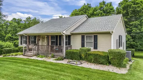 Exterior - 258 Anderson Rd, Georgetown, KY 40324 photo 4 of 8