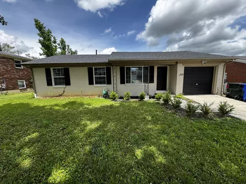 1820 Barksdale Dr, Lexington, KY 40511