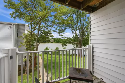 2414 Lake Park Rd, Lexington, KY 40502