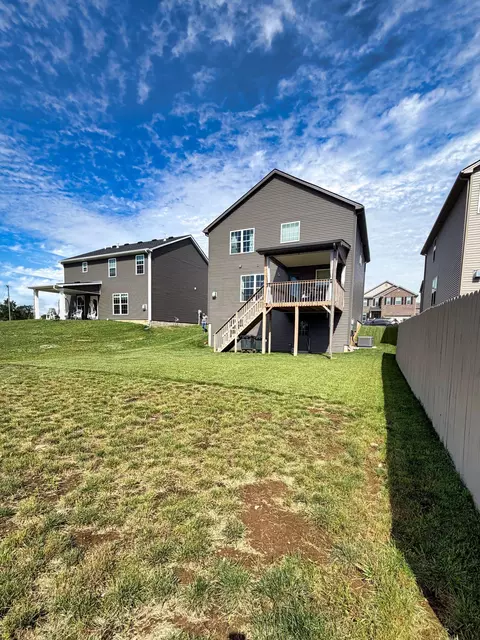 Exterior - 113 Magellan Ln, Georgetown, KY 40324 photo 5 of 7