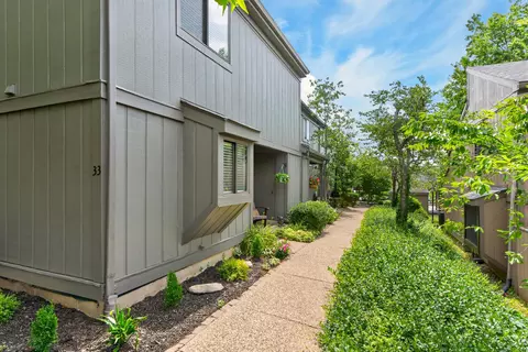 500 Laketower Dr, Lexington, KY 40502