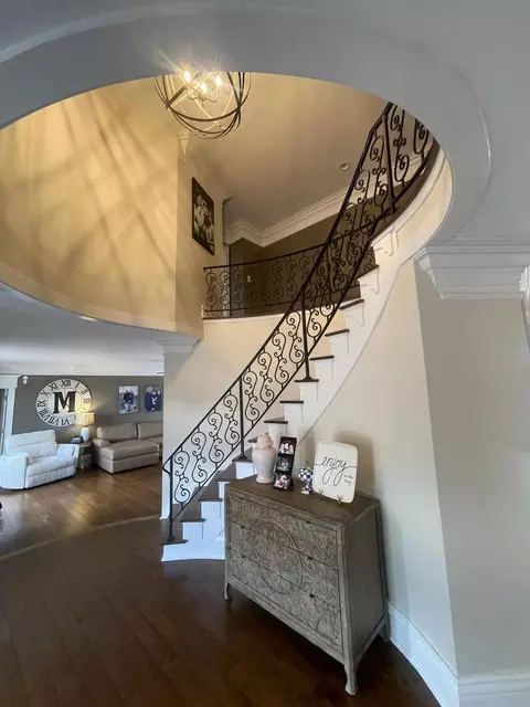 Entry Way - 6606 S S Us Highway 25e, Flat Lick, KY 40935 photo 2 of 5