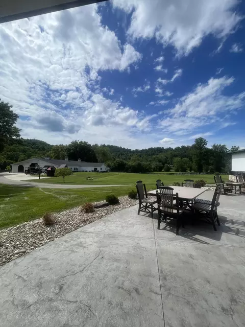 Exterior - 6606 S S Us Highway 25e, Flat Lick, KY 40935 photo 34 of 49