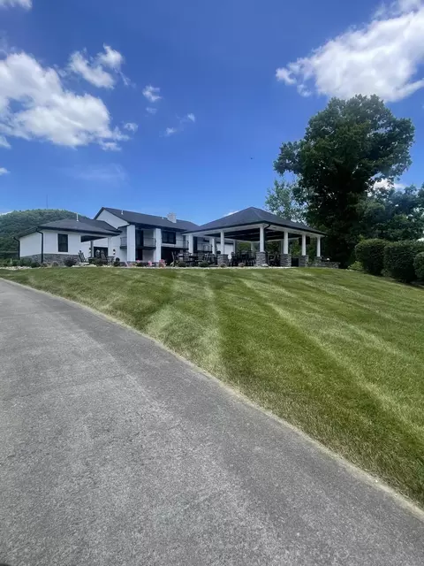 Exterior - 6606 S S Us Highway 25e, Flat Lick, KY 40935 photo 30 of 49