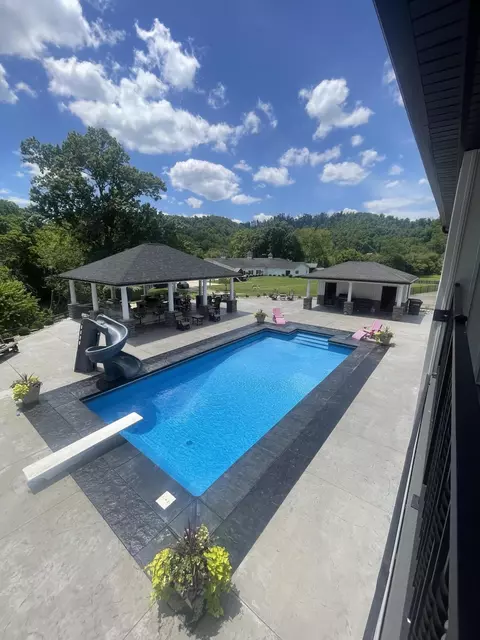 Exterior - 6606 S S Us Highway 25e, Flat Lick, KY 40935 photo 32 of 49