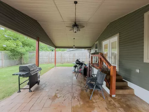 Exterior - 401 W 4th St, Corbin, KY 40701 photo 5 of 7