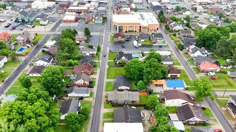 View/Area - 401 W 4th St, Corbin, KY 40701 photo 6 of 7