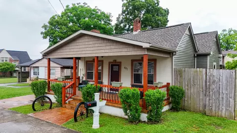 Exterior - 401 W 4th St, Corbin, KY 40701 photo 1 of 7