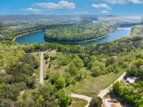 028 Aderholt Rd, Bronston, KY 42518