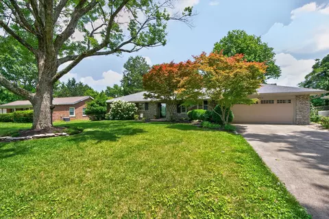 3236 Saxon Dr, Lexington, KY 40503