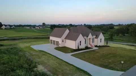 1200 Craig Xing, Winchester, KY 40391