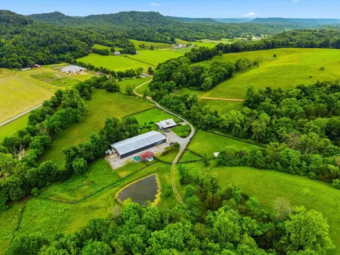 17412 Forkland Rd, Gravel Switch, KY 40328