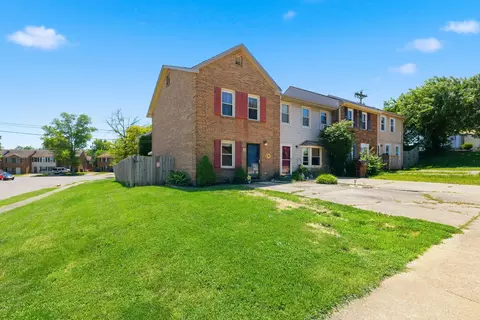 112 Strawberry Ln, Nicholasville, KY 40356