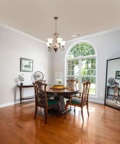 Dining - 117 Lost Tree Dr, Georgetown, KY 40324 photo 1 of 2