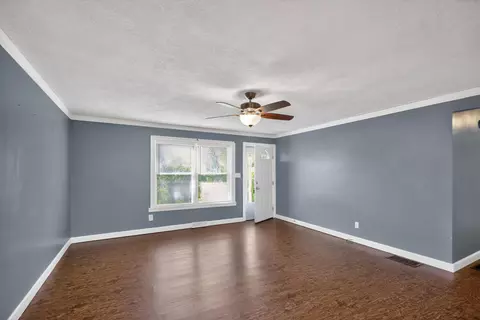 Living - 1127 Pine Crest Rd, Lancaster, KY 40444 photo 1 of 3