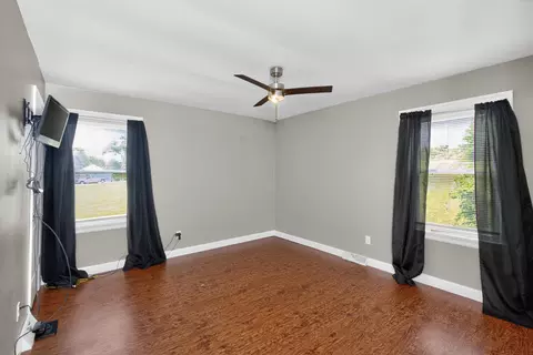 Bedroom - 1127 Pine Crest Rd, Lancaster, KY 40444 photo 1 of 4