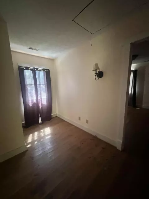 Bedroom - 875 Upper Craney Rd, Morehead, KY 40351 photo 4 of 5