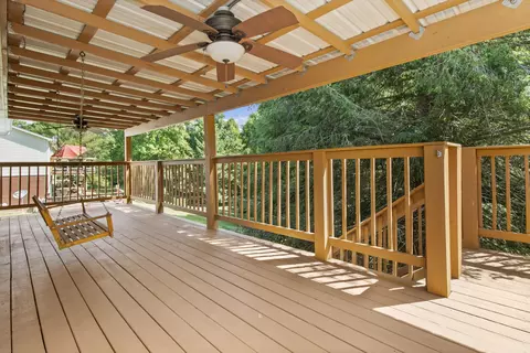 Exterior - 182 Brandon Dr, Corbin, KY 40701 photo 6 of 9
