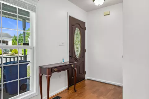 Entry Way - 182 Brandon Dr, Corbin, KY 40701 photo 1 of 2
