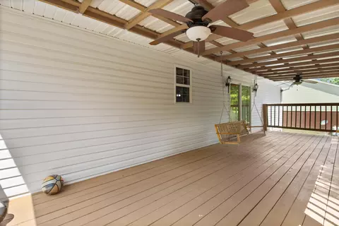 Exterior - 182 Brandon Dr, Corbin, KY 40701 photo 7 of 9