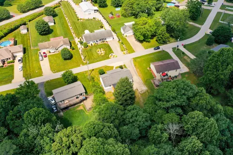 View/Area - 182 Brandon Dr, Corbin, KY 40701 photo 4 of 6