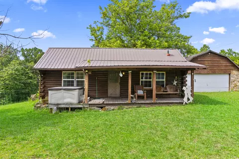 10310 Kentucky 1274, Wellington, KY 40387