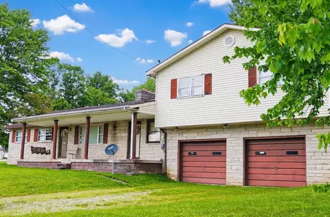 2510 Morris Creek Rd, Stanton, KY 40380
