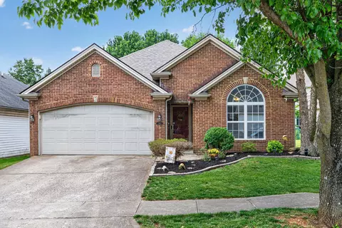 141 White Oak Trce, Lexington, KY 40511