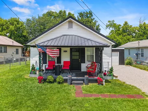 413 N N Harvey Ave, Somerset, KY 42503
