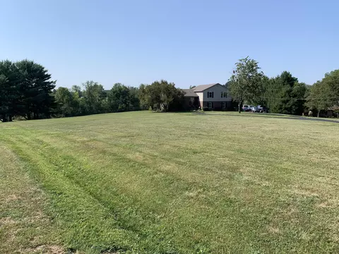 Exterior - 120 Rolling Ridge Dr, Berea, KY 40403 photo 10 of 10
