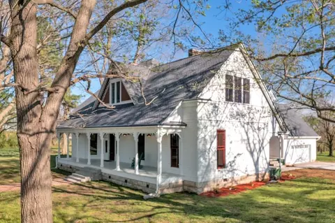 11485 Julien Rd, Gracey, KY 42232