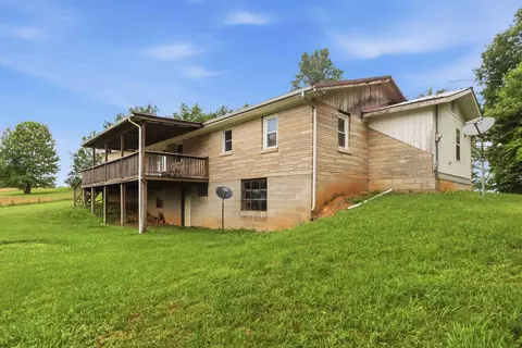 Exterior - 1015 Kentucky 70, Eubank, KY 42567 photo 3 of 18