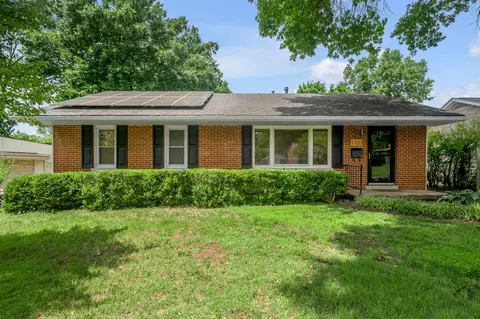 1737 Shenandoah Dr, Lexington, KY 40504