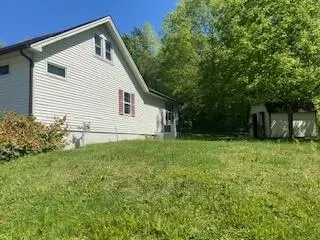 Exterior - 25 Hogge St, Clearfield, KY 40313 photo 2 of 7