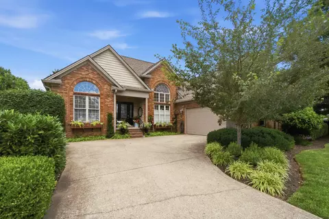 148 Cherry Hill Dr, Georgetown, KY 40324