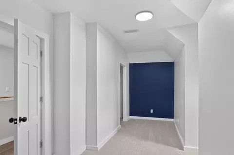 Entry Way - 616 E Main St, Danville, KY 40422 photo 11 of 13