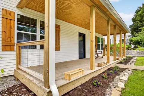 Exterior - 616 E Main St, Danville, KY 40422 photo 5 of 8