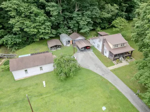 Exterior - 3570 State Highway 60 E, Morehead, KY 40351 photo 14 of 21