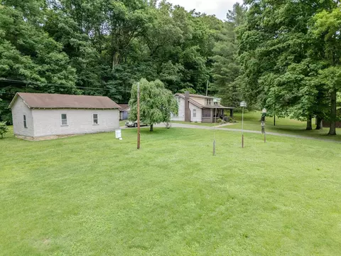 Exterior - 3570 State Highway 60 E, Morehead, KY 40351 photo 16 of 21