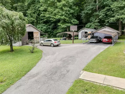 Exterior - 3570 State Highway 60 E, Morehead, KY 40351 photo 15 of 21