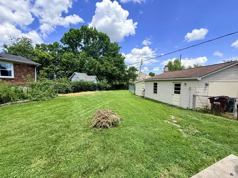 Exterior - 156 Paddock Dr, Versailles, KY 40383 photo 13 of 13