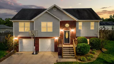1005 Rueland Dr, Lawrenceburg, KY 40342